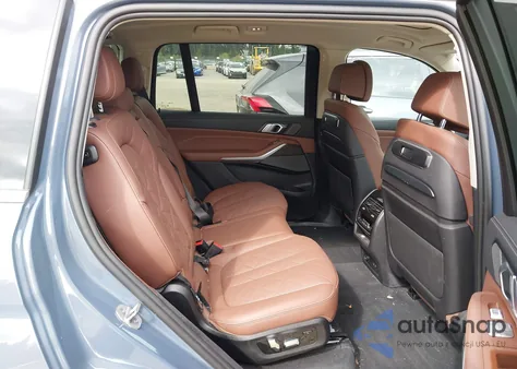 2024 BMW X7 xDrive40I z USA, uszkodzony, nr VIN 5UX23EM01R9T75765